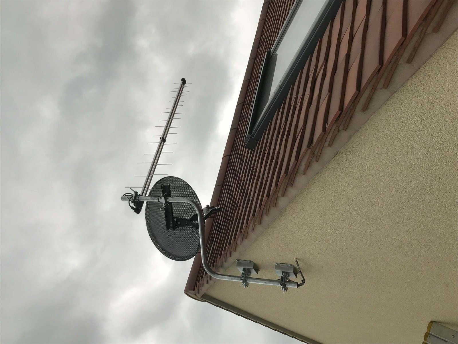 Satellite installs in Worcester