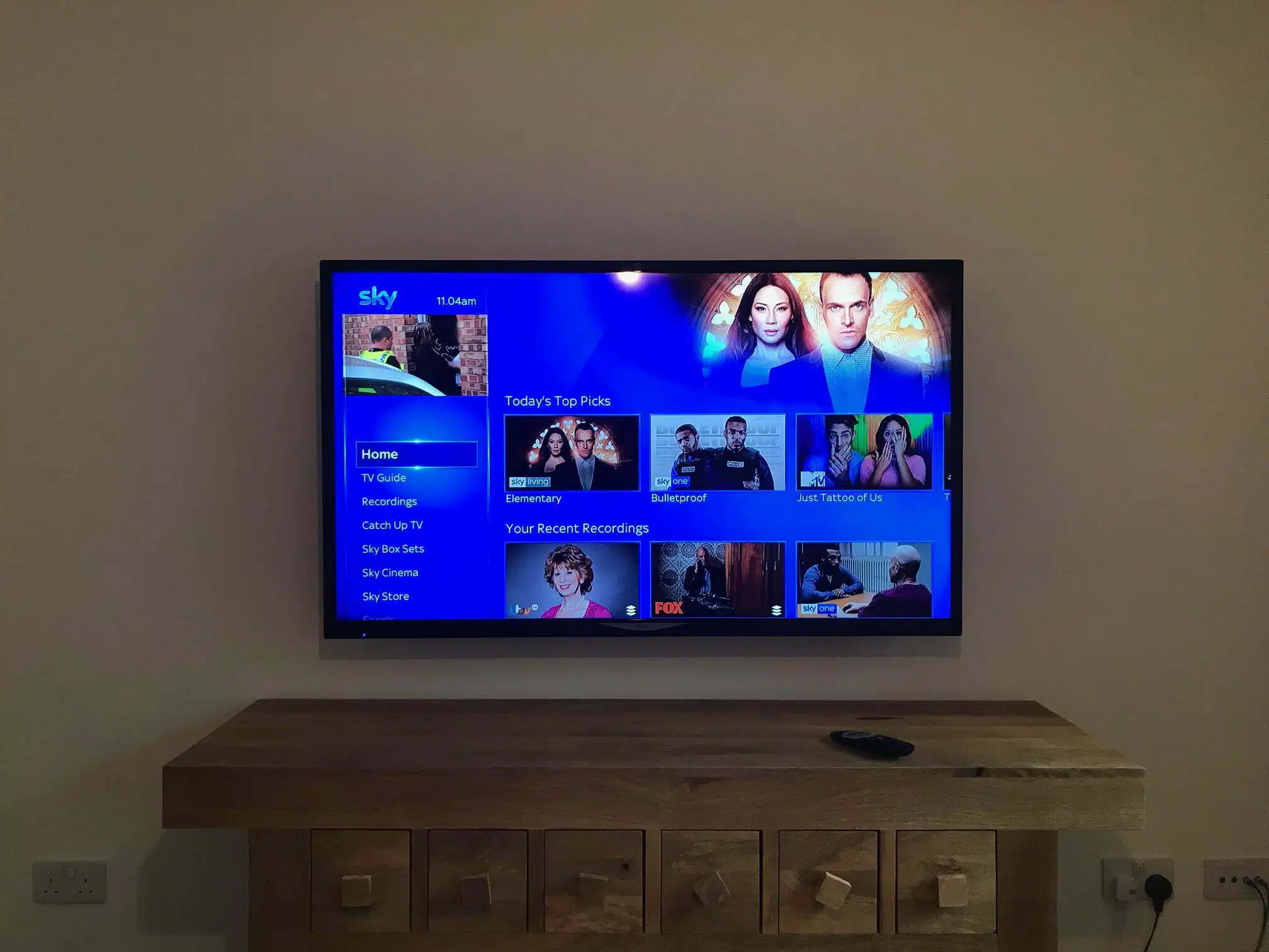 TV wall mounting hanging in Worcester Droitwich Malvern