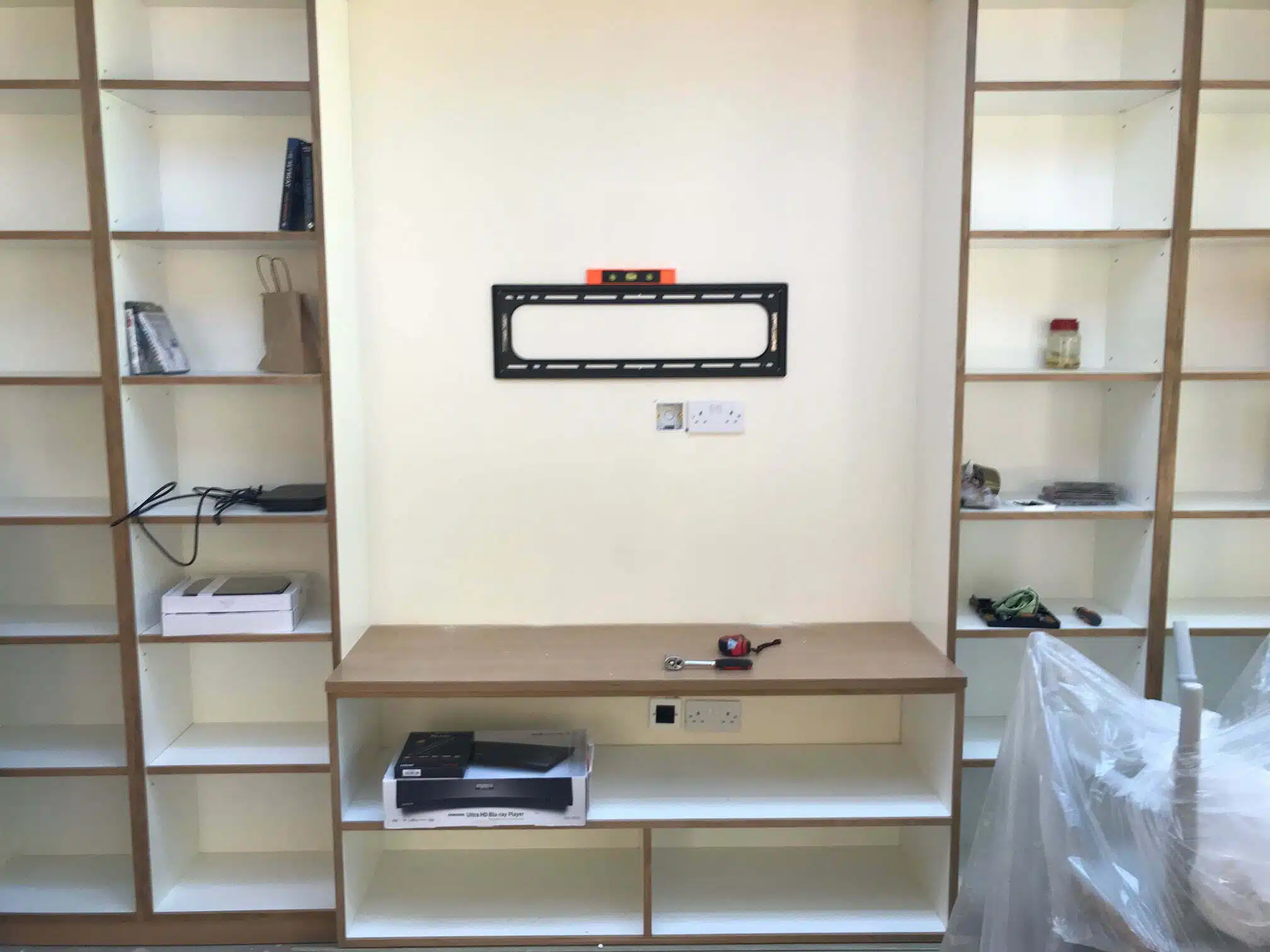 TV wall mounting hanging in Worcester Droitwich Malvern